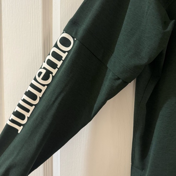 lululemon athletica Dark Green Long Sleeve Tee - Picture 6 of 11